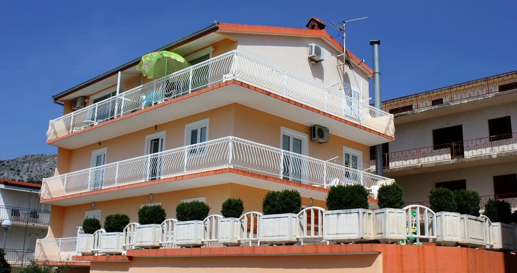 Apartments Rako M&I Podstrana Habitación foto